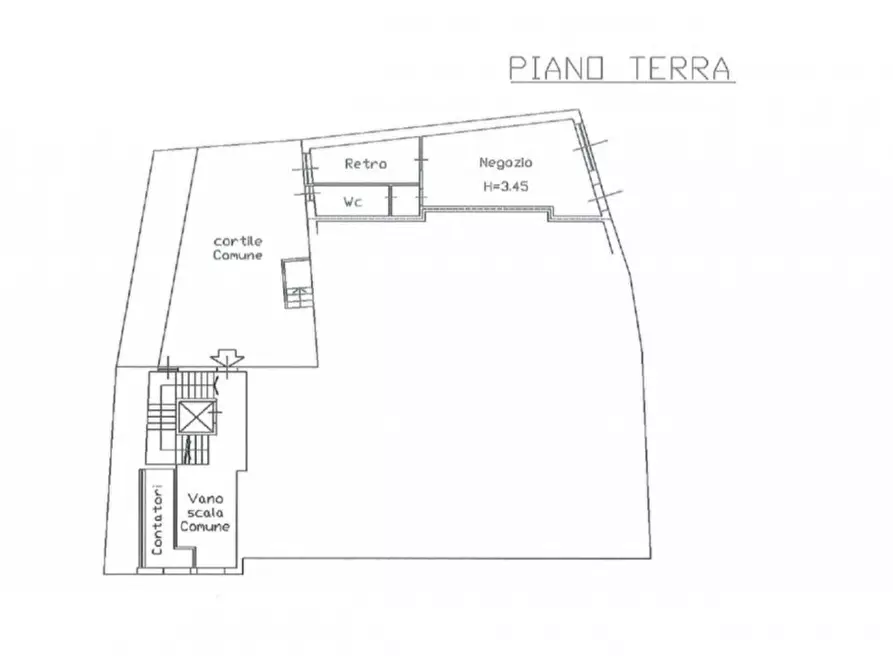 Immagine 14 di Negozio in vendita  in Piazza Pezzana, 43036 Fidenza PR, Italia a Fidenza