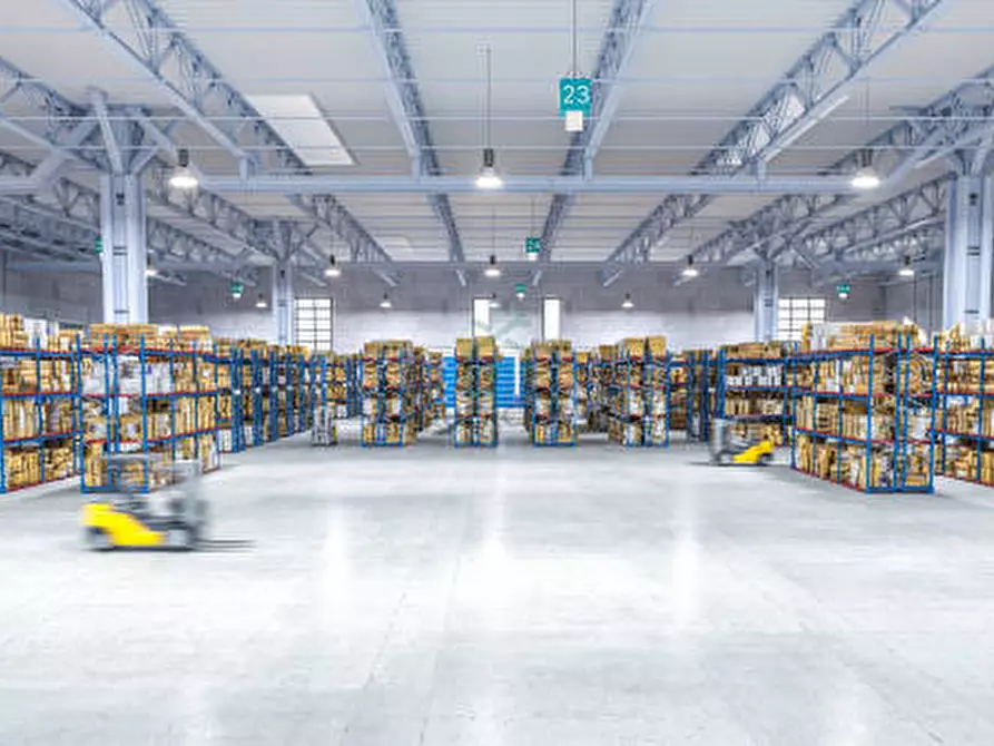 Immagine 14 di Capannone industriale in affitto  in Viale del Lavoro a Oppeano
