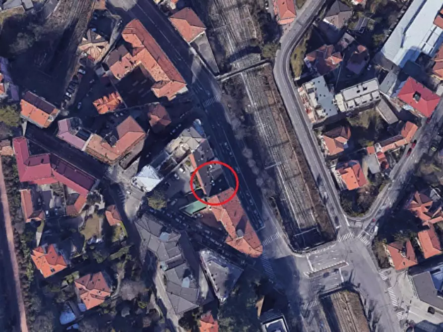 Immagine 7 di Negozio in vendita  in Via Magenta, N. 50 a Varese