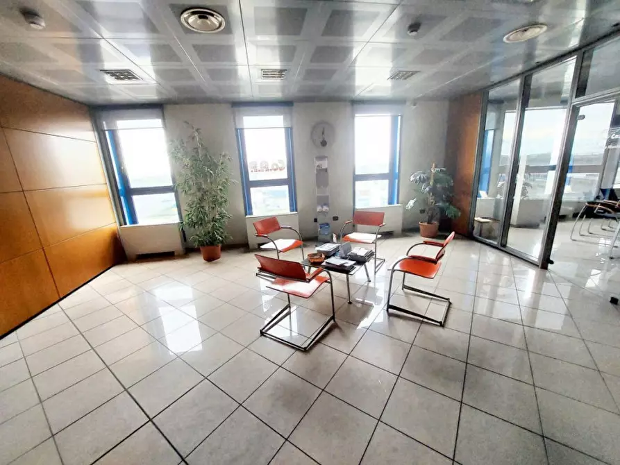 Immagine 7 di Ufficio in vendita  in Via Coppalati, N. 10 a Piacenza