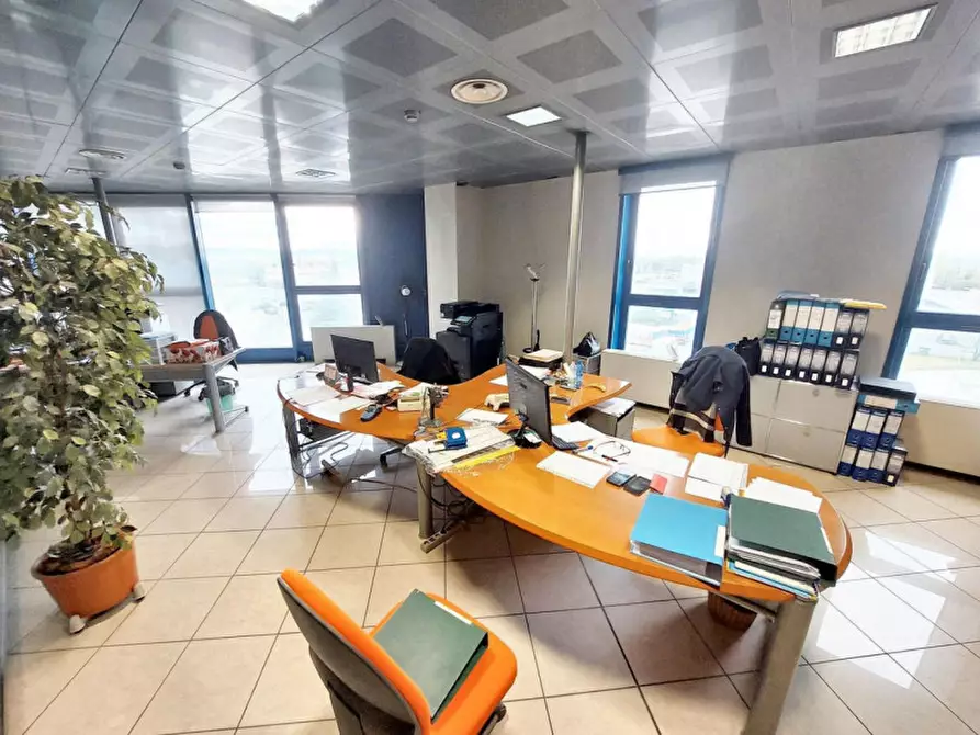 Immagine 9 di Ufficio in vendita  in Via Coppalati, N. 10 a Piacenza