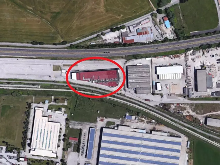 Immagine 26 di Attività commerciale in vendita  in Via Zona Industriale, N. snc a Tito