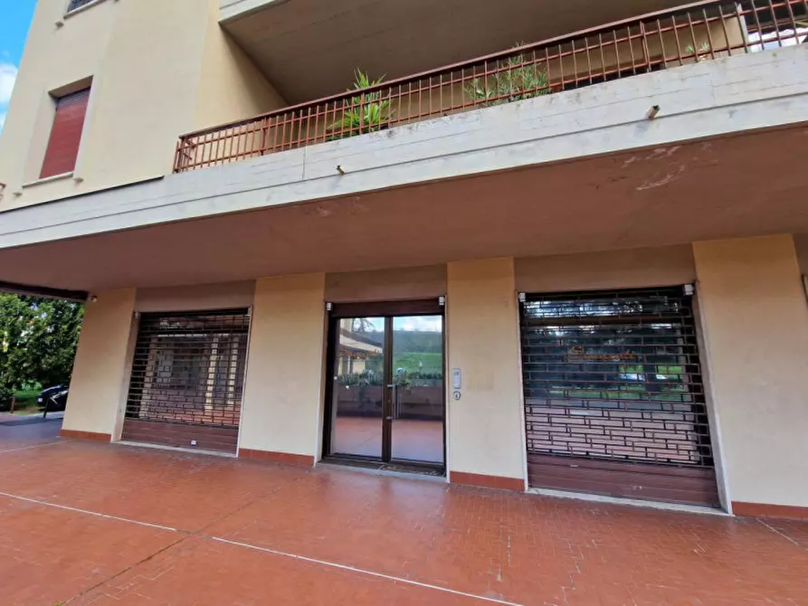 Immagine 1 di Capannone industriale in vendita  in Via Ottorino Respighi, N. 6 a Scandicci