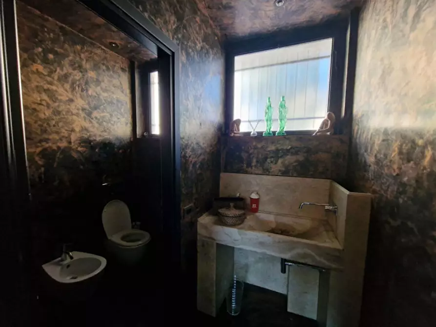 Immagine 8 di Capannone industriale in vendita  in Via Ottorino Respighi, N. 6 a Scandicci