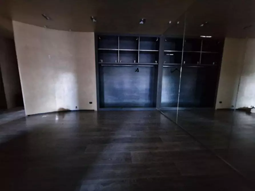 Immagine 11 di Capannone industriale in vendita  in Via Ottorino Respighi, N. 6 a Scandicci