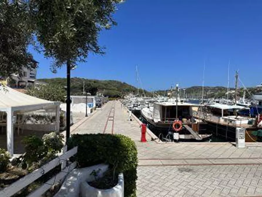 Immagine 9 di Negozio in vendita  in Località porto - Il Chiosco n° 5, N. snc a Santa Teresa Gallura