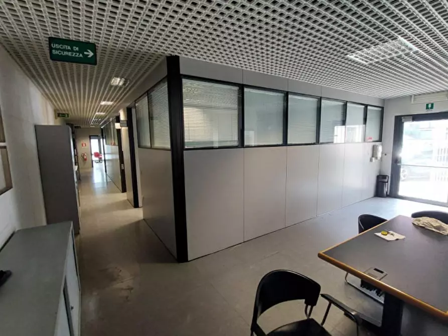 Immagine 5 di Ufficio in vendita  in Piazzale Tomaso Barbieri, 29, 43125 Parma PR, Italia a Parma