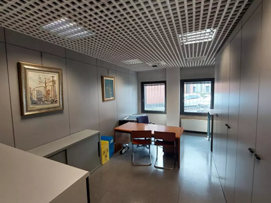 Immagine 6 di Ufficio in vendita  in Piazzale Tomaso Barbieri, 29, 43125 Parma PR, Italia a Parma