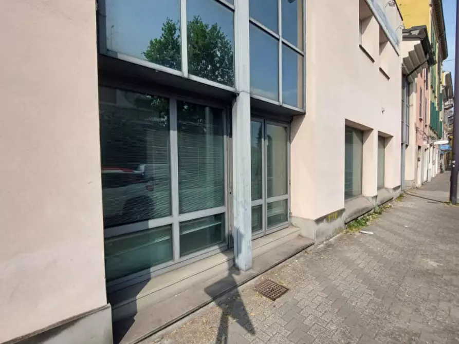 Immagine 14 di Ufficio in vendita  in Piazzale Tomaso Barbieri, 29, 43125 Parma PR, Italia a Parma