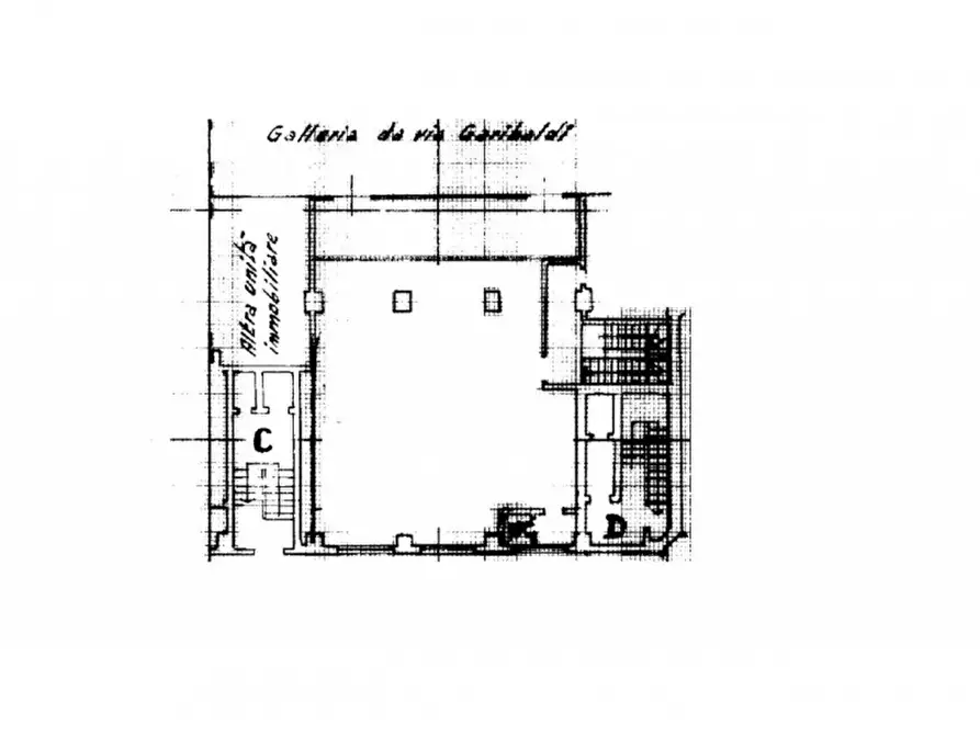 Immagine 6 di Negozio in vendita  in Via Ernesto Cairoli, 5, 21100 Varese VA, Italia a Varese