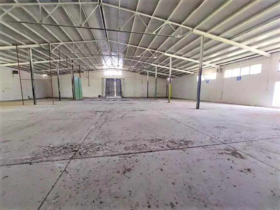 Immagine 10 di Capannone industriale in vendita  in Contrada Serre, N. 77 a Lanciano