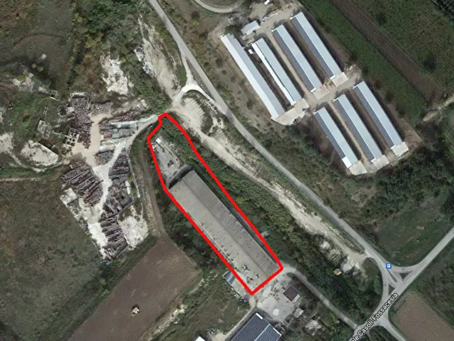 Immagine 21 di Capannone industriale in vendita  in Contrada Serre, N. 77 a Lanciano