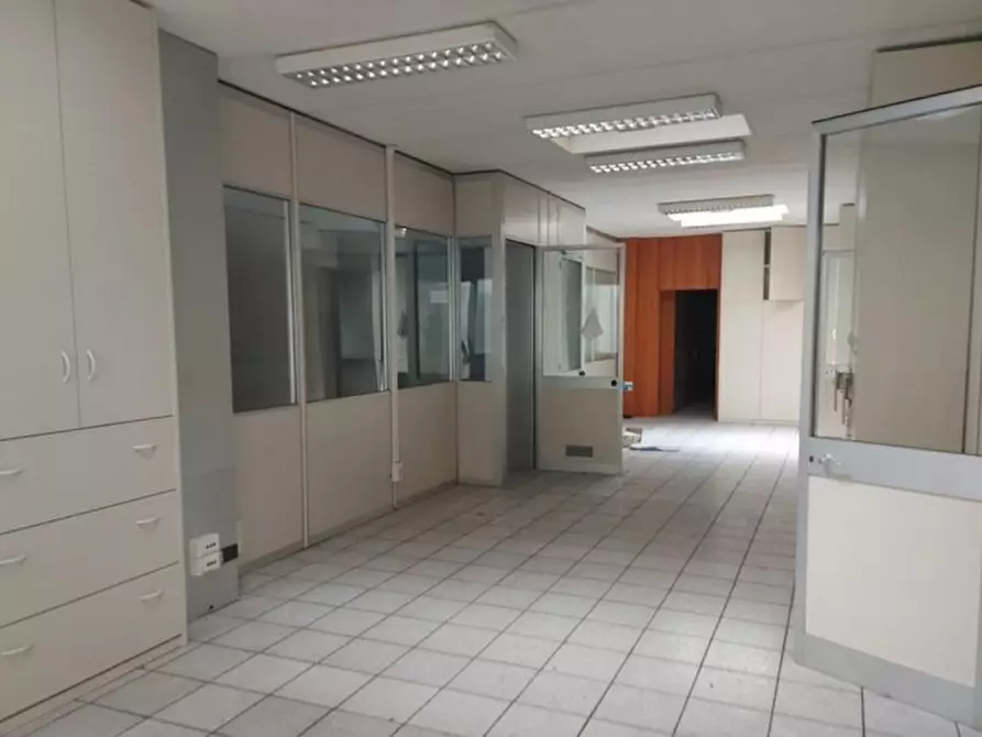 Immagine 12 di Capannone industriale in vendita  in Via Salvatoizza, N. 5-7-9 a Gaiarine