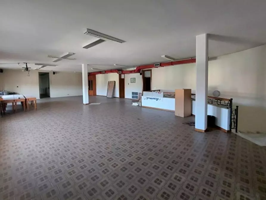 Immagine 15 di Capannone industriale in vendita  in Via Salvatoizza, N. 5-7-9 a Gaiarine