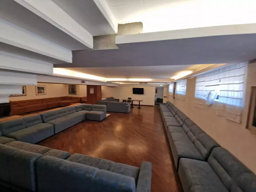 Immagine 5 di Hotel in vendita  in STRADA PROVINCIALE CAMPITELLO MATESE, N. snc a San Massimo