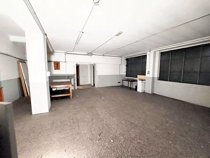 Immagine 13 di Ufficio in vendita  in Piazza Giovanni XXIII, N. 9 a Gallarate