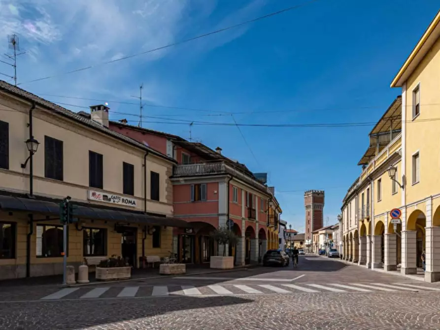 Immagine 3 di Palazzo in vendita  in Via Giacomo Matteotti, 14, 28061 Biandrate NO, Italia a Biandrate