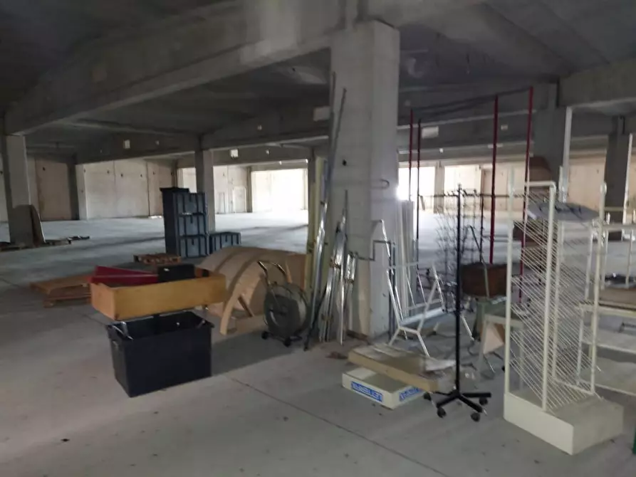 Immagine 9 di Capannone industriale in vendita  in Via per Robbio, N. 31 a Palestro