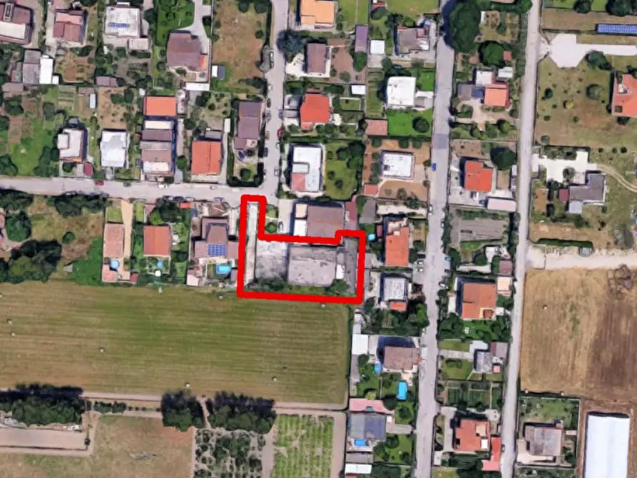 Immagine 2 di Attività commerciale in vendita  in Via Beniamino Gigli, N. 16 a Aprilia