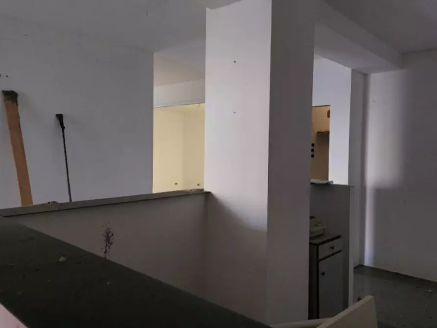 Immagine 7 di Ufficio in vendita  in Via Aldo Moro, N. 10 a Monteriggioni