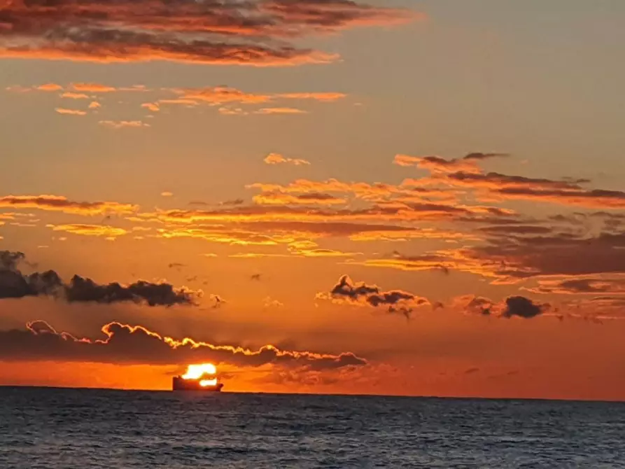 Immagine 5 di Appartamento in vendita  in Via del Littorale, N. 164 a Livorno