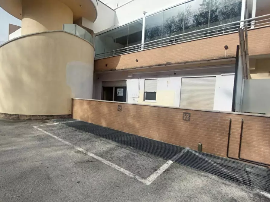 Immagine 2 di Ufficio in vendita  in Via Pietro Nenni, N. 105 a San Giovanni Teatino