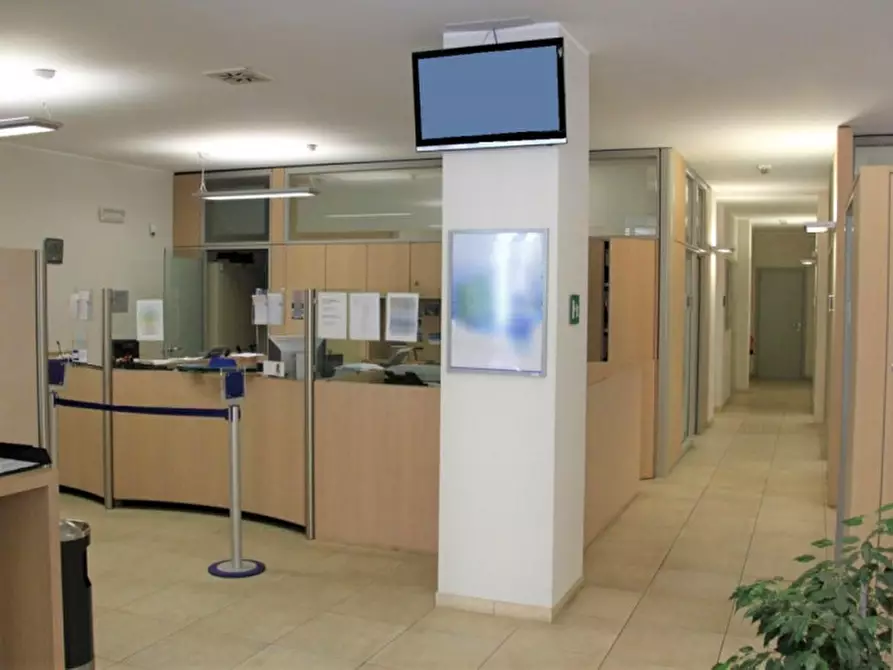 Immagine 5 di Ufficio in vendita  in Piazza Don Gnocchi, N. 12 a Galbiate