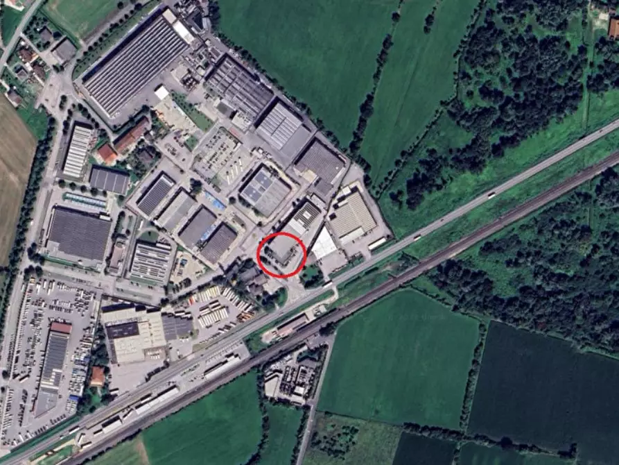 Immagine 22 di Negozio in vendita  in via Marconi, N. 2 a Bolzano Vicentino