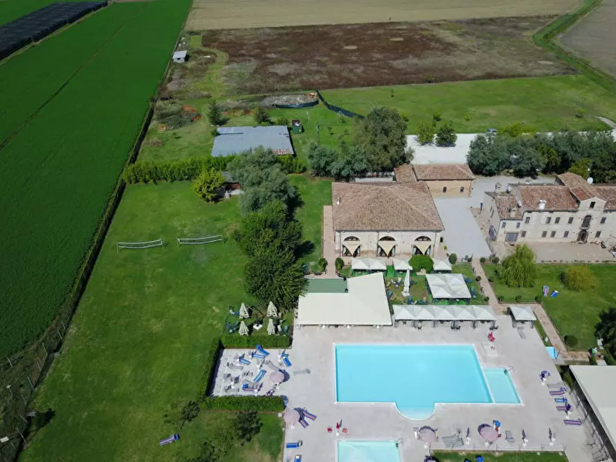 Immagine 5 di Agriturismo in vendita  in campagna a Ferrara