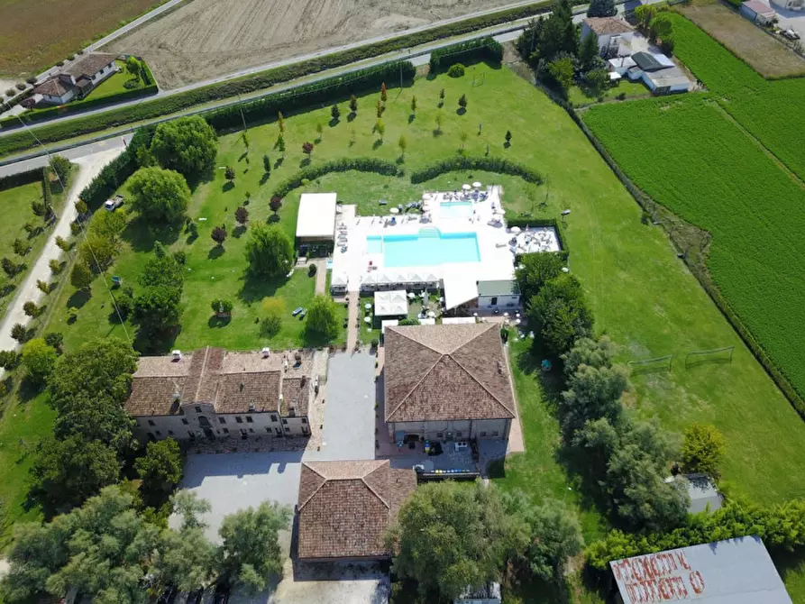 Immagine 9 di Agriturismo in vendita  in campagna a Ferrara