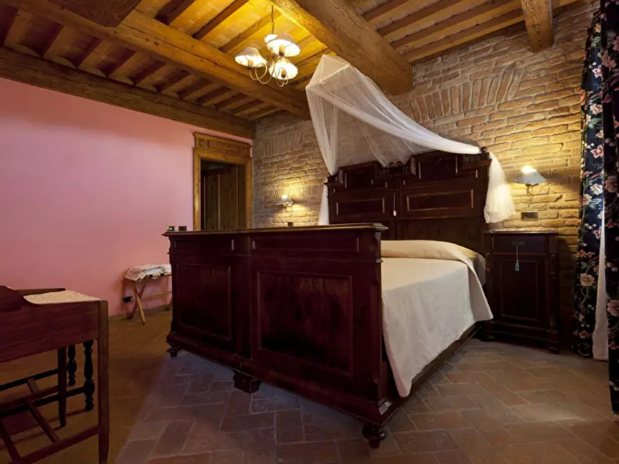 Immagine 30 di Agriturismo in vendita  in campagna a Ferrara
