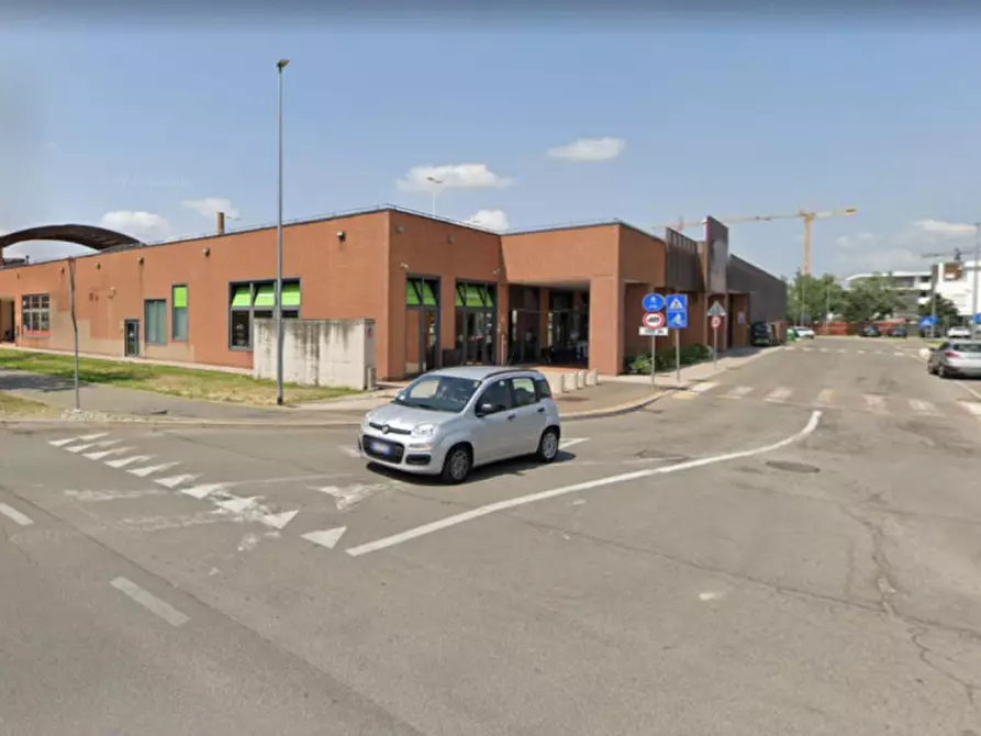 Immagine 12 di Negozio in vendita  in PIAZZA ILARIA ALPI, N. 25 a Nonantola