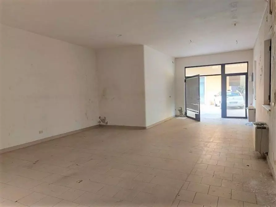 Immagine 5 di Capannone industriale in vendita  in Strada Martiri Di Belfiore, N. 71 a Civitanova Marche