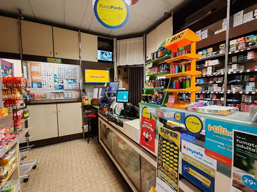 Immagine 1 di Negozio in vendita  in Cotignola a Cotignola