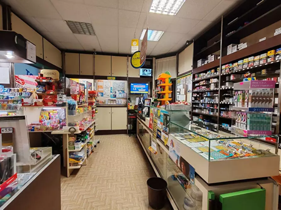 Immagine 8 di Negozio in vendita  in Cotignola a Cotignola