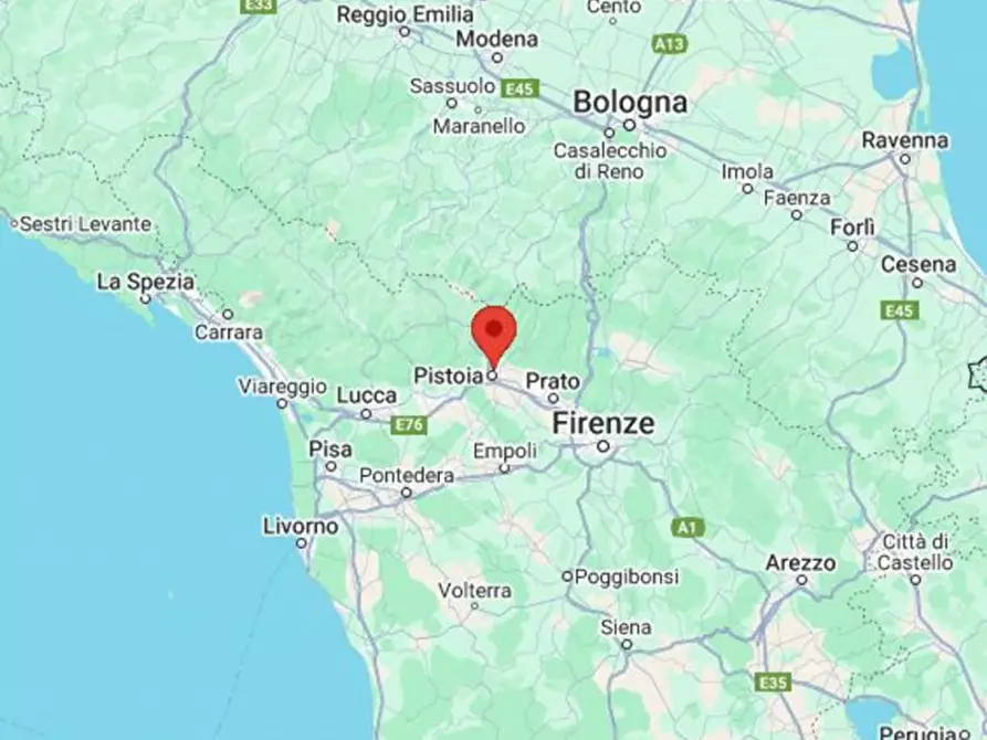 Immagine 11 di Negozio in vendita  in Via delle Olimpiadi, N. 4 a Pistoia