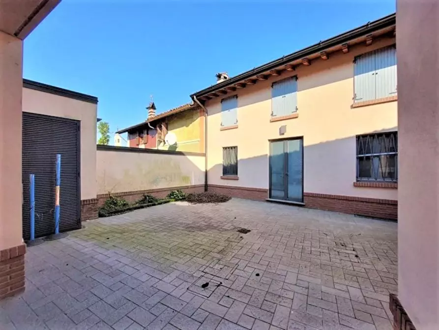 Immagine 5 di Ufficio in vendita  in Via Guglielmo Marconi, loc Sesto cremonese, N. 29 a Sesto Ed Uniti