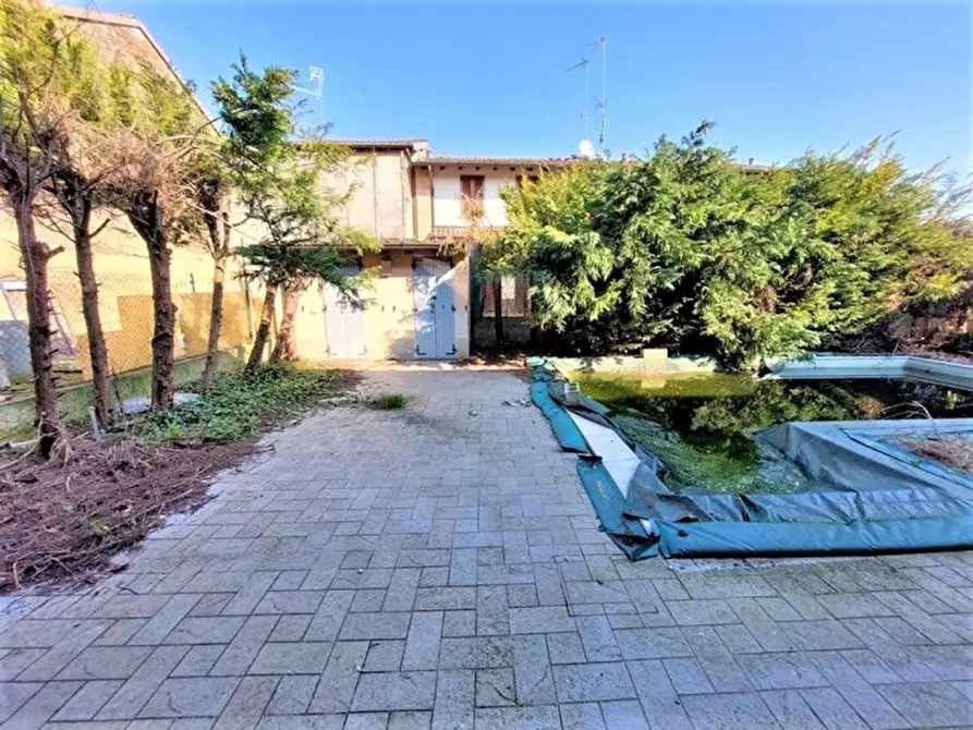 Immagine 7 di Ufficio in vendita  in Via Guglielmo Marconi, loc Sesto cremonese, N. 29 a Sesto Ed Uniti