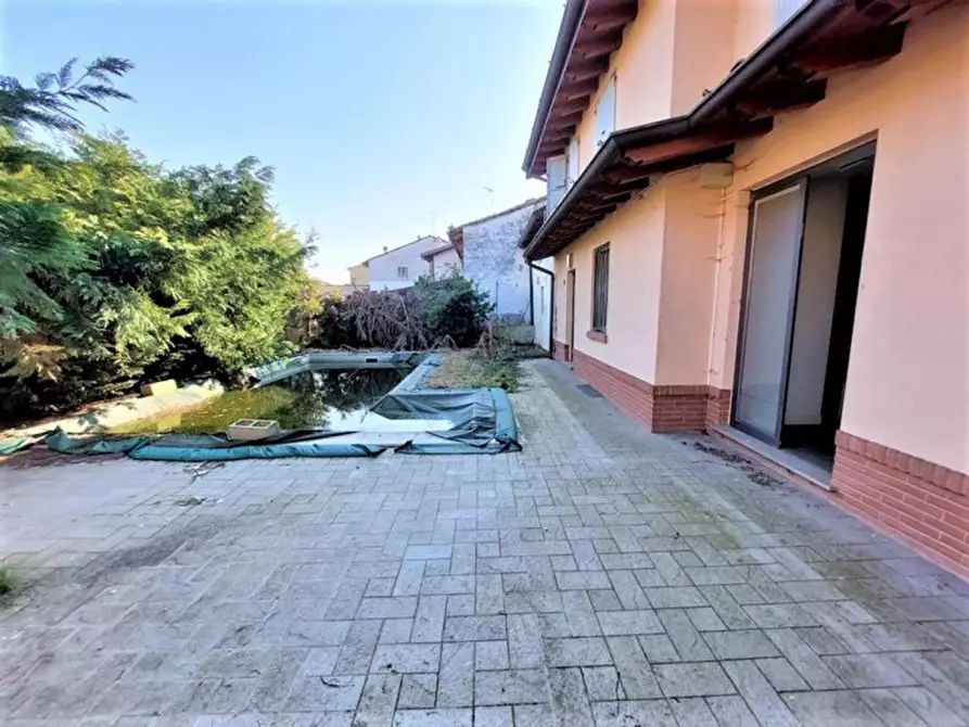 Immagine 8 di Ufficio in vendita  in Via Guglielmo Marconi, loc Sesto cremonese, N. 29 a Sesto Ed Uniti