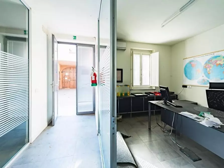 Immagine 11 di Ufficio in vendita  in Via Guglielmo Marconi, loc Sesto cremonese, N. 29 a Sesto Ed Uniti