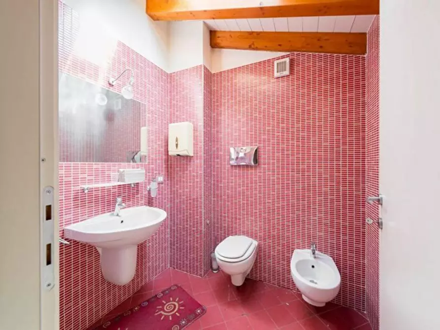 Immagine 19 di Ufficio in vendita  in Via Guglielmo Marconi, loc Sesto cremonese, N. 29 a Sesto Ed Uniti