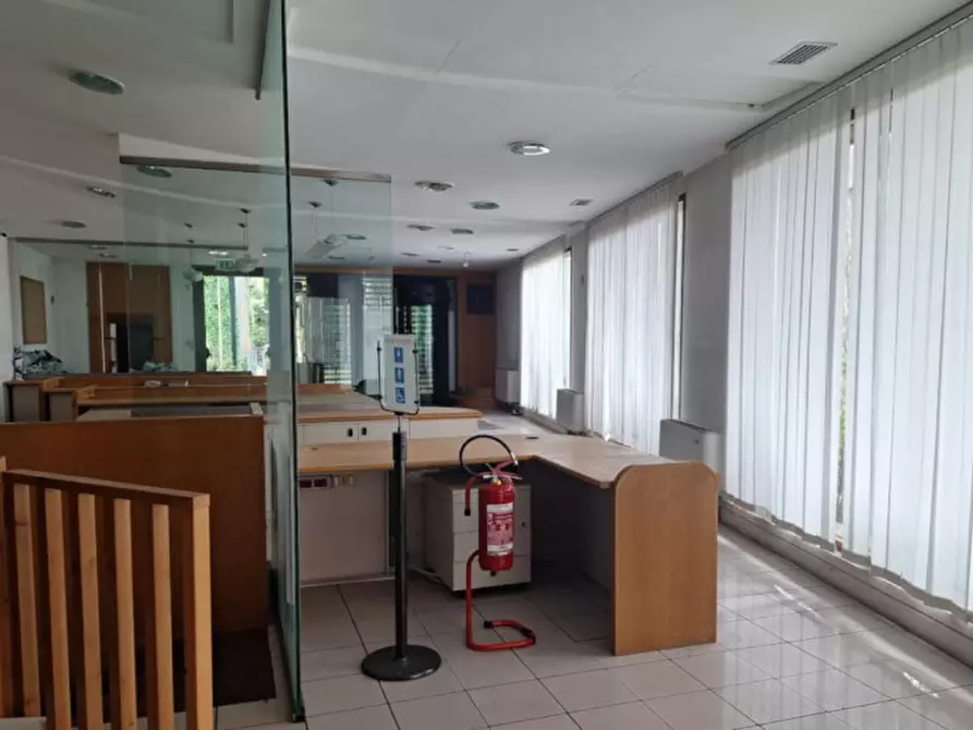 Immagine 3 di Ufficio in vendita  in Via Ravenna, 16, 48015 Cervia RA, Italia a Cervia