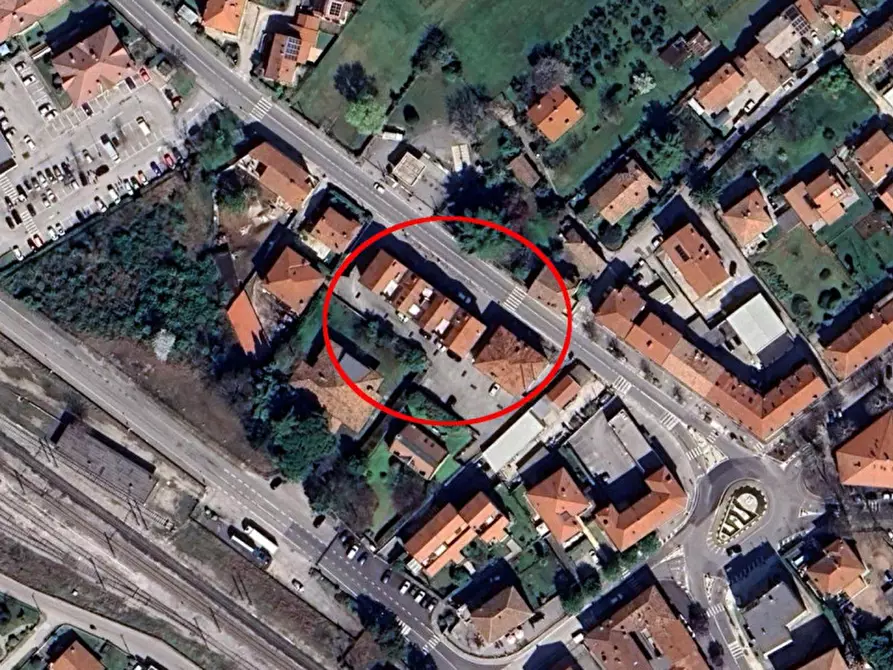 Immagine 10 di Negozio in vendita  in Viale Venezia Giulia, N. 6 a Cormons