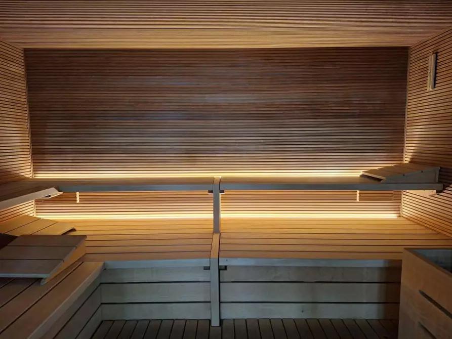 Immagine 3 di Hotel in vendita  in Rovigo, N. snc a Rovigo