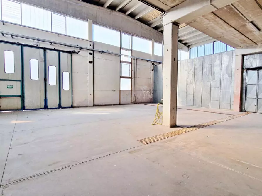 Immagine 9 di Capannone industriale in vendita  in Via Marcello Malpighi, 4, 48018 Faenza RA, Italia a Faenza