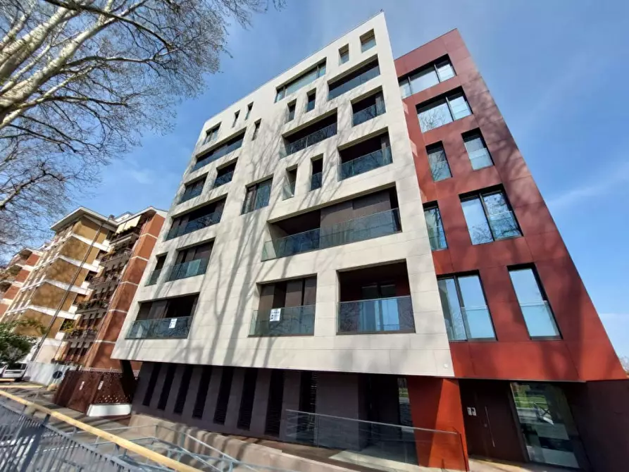 Immagine 1 di Appartamento in vendita  in Viale Pubblico Passeggio, 42, 29121 Piacenza PC, Italia a Piacenza