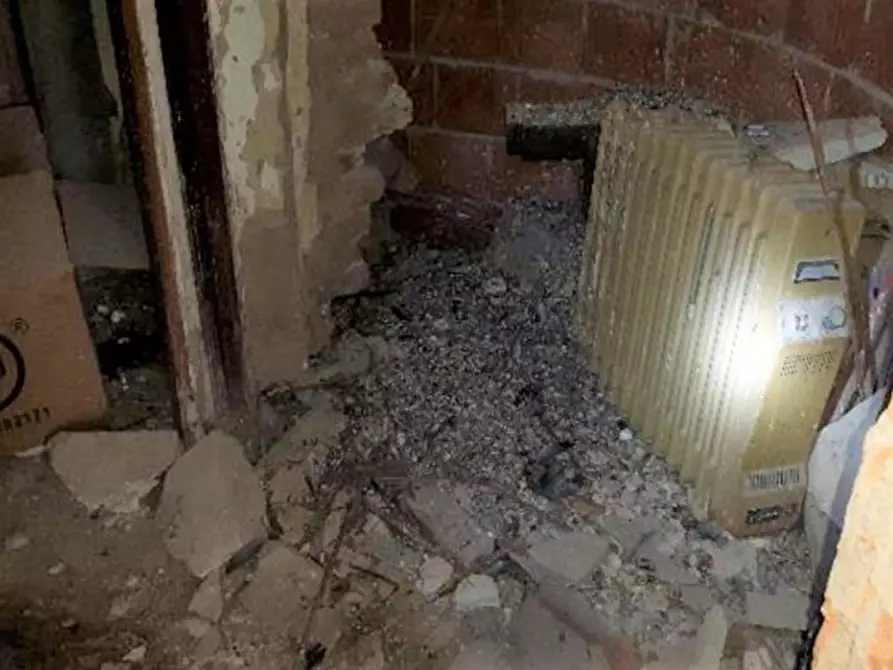 Immagine 8 di Ufficio in vendita  in Via X Luglio, N. 3 a Rovigo