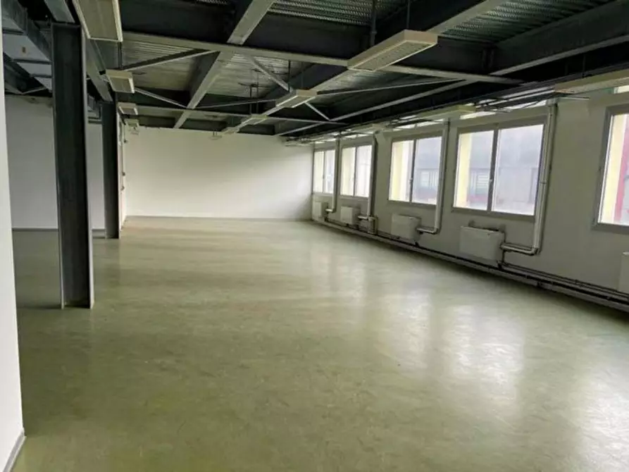 Immagine 13 di Ufficio in vendita  in Viale Porta Po, N. 101 a Rovigo