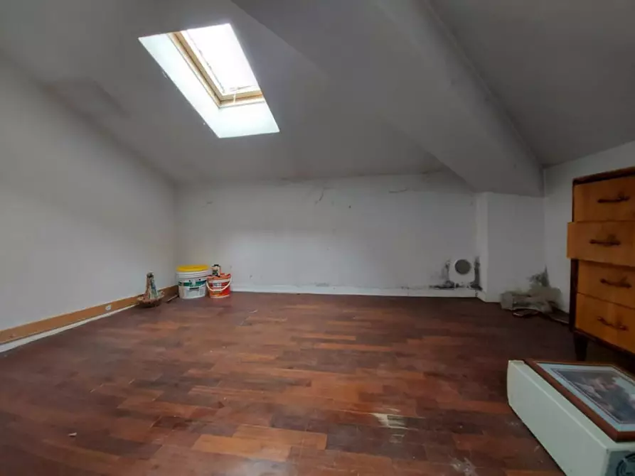 Immagine 16 di Ufficio in vendita  in Via Lavino, N. 291 a Monte San Pietro