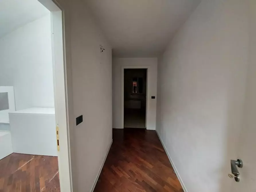 Immagine 17 di Ufficio in vendita  in Via Lavino, N. 291 a Monte San Pietro